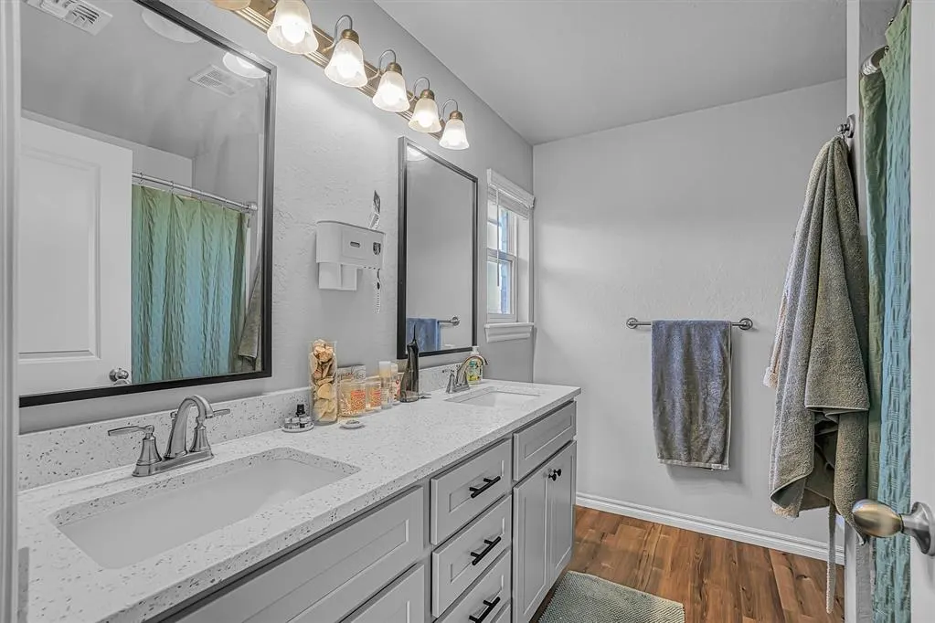 Photo 19 — 1537 Avalon Drive, Altus, OK 73521