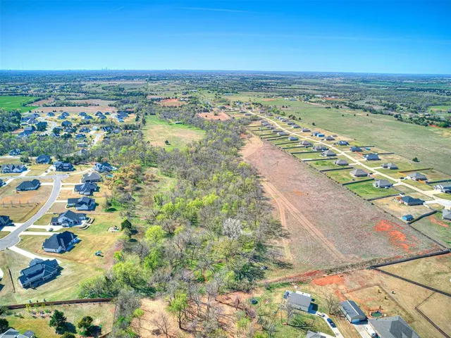 Photo 5 — W Waterloo Road, Edmond, OK 73025