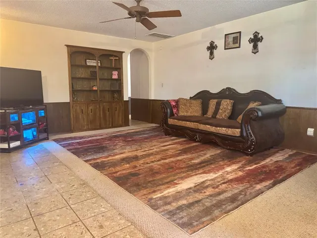Photo 4 — 2409 SW 91st Street, Oklahoma City, OK 73159