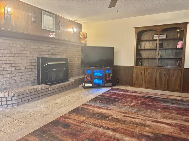 Photo 6 — 2409 SW 91st Street, Oklahoma City, OK 73159