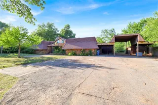 Sold home at 10817 SE 3rd Street