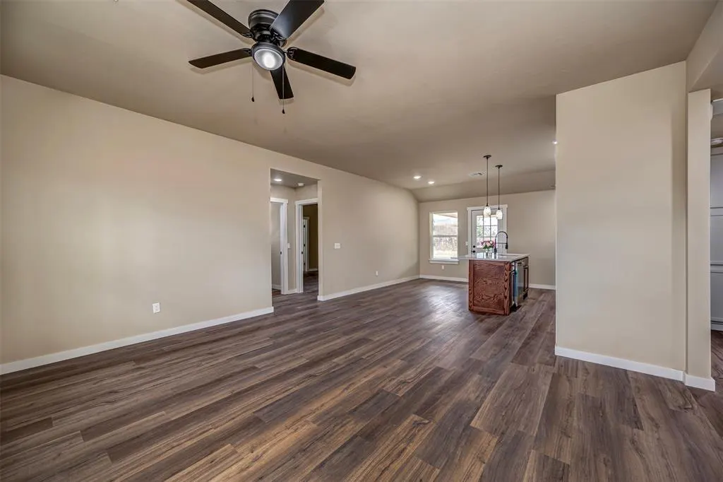 Photo 4 — 2310 County Rd. 1327, Blanchard, OK 73010