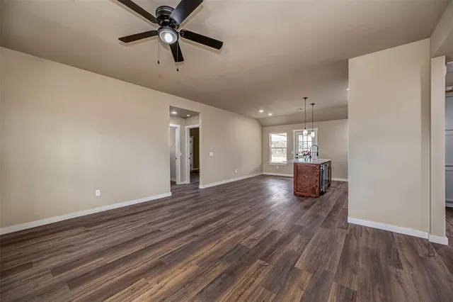 Photo 4 — 2310 County Rd. 1327, Blanchard, OK 73010