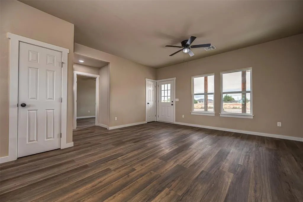 Photo 7 — 2310 County Rd. 1327, Blanchard, OK 73010