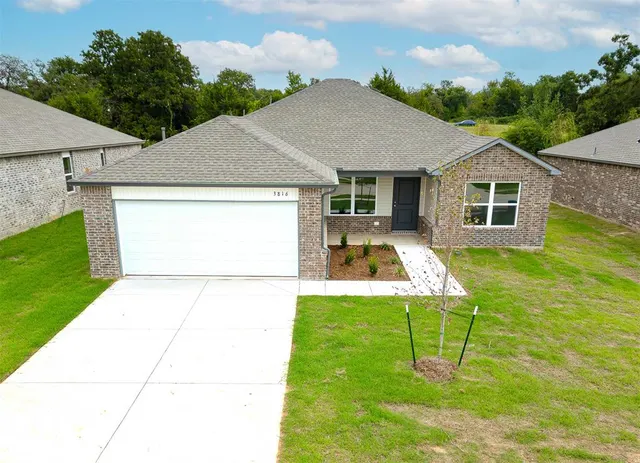 Photo 4 — 3816 Ada Avenue, Harrah, OK 73045