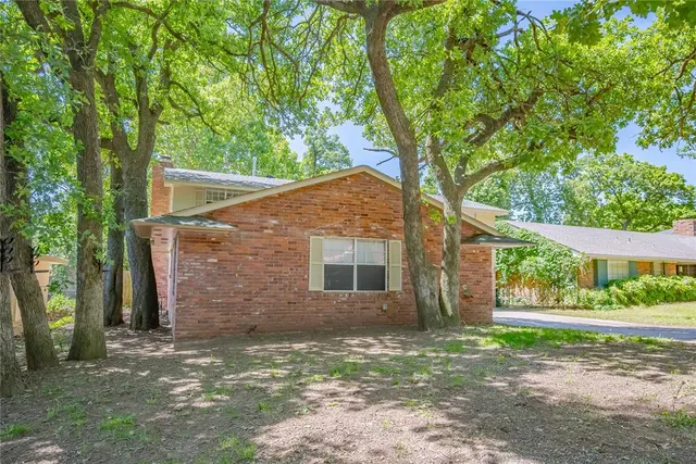 Photo 2 — 5016 NW 26th Street, Oklahoma City, OK 73127