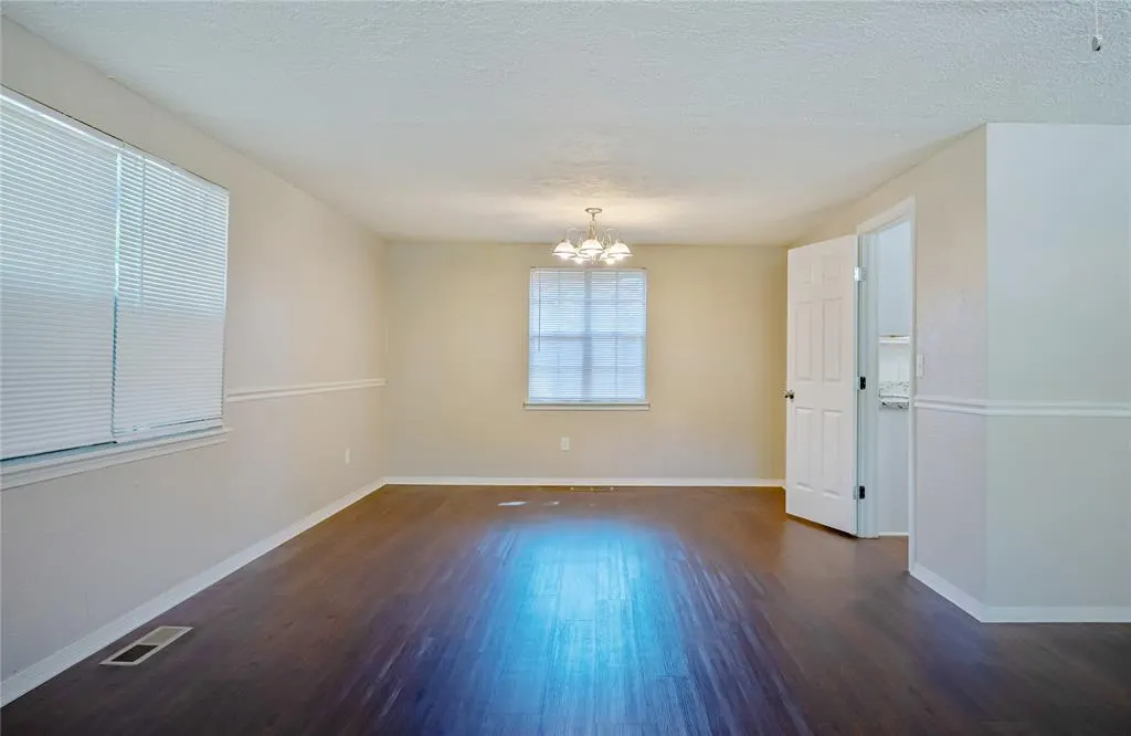 Photo 6 — 5016 NW 26th Street, Oklahoma City, OK 73127