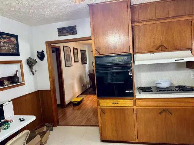 Photo 8 — 321 E Ninth Street, Leedey, OK 73654