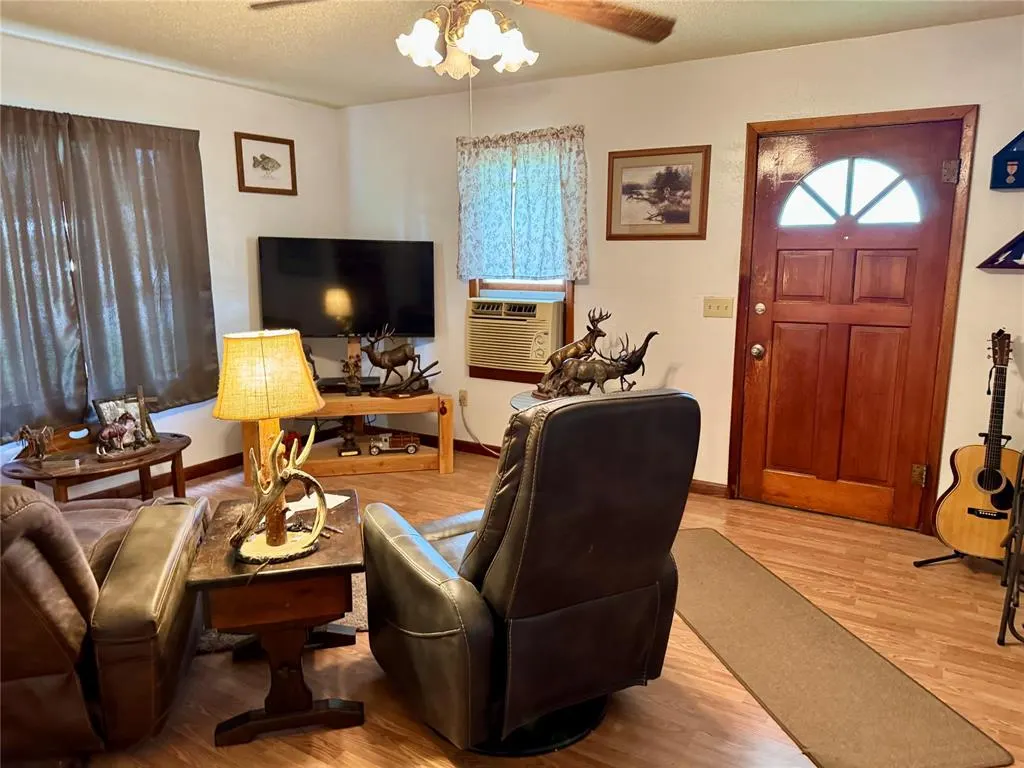 Photo 26 — 321 E Ninth Street, Leedey, OK 73654
