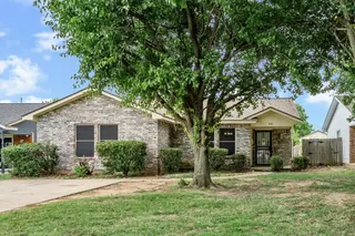 Sold home at 236 NW 91 Street