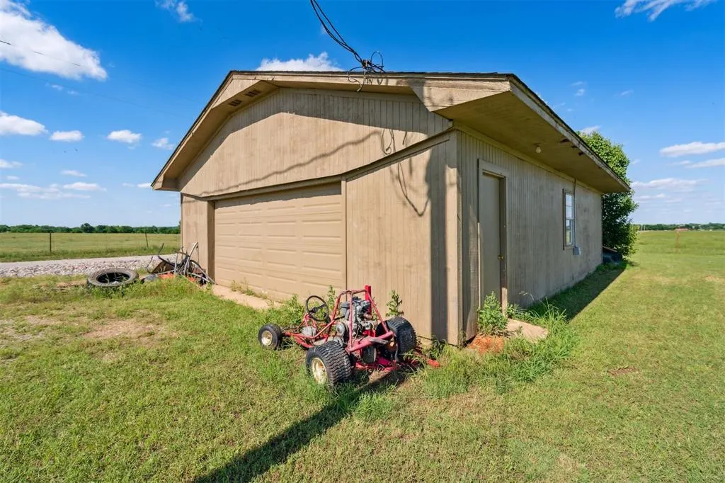 Photo 43 — 1500 S Railroad, Marlow, OK 73055