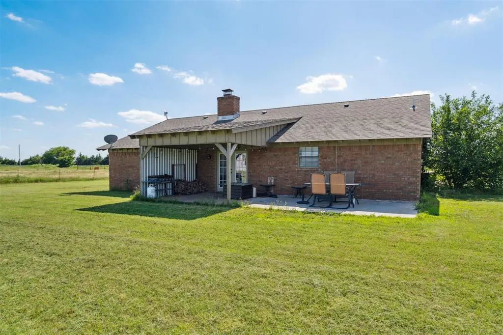 Photo 47 — 1500 S Railroad, Marlow, OK 73055