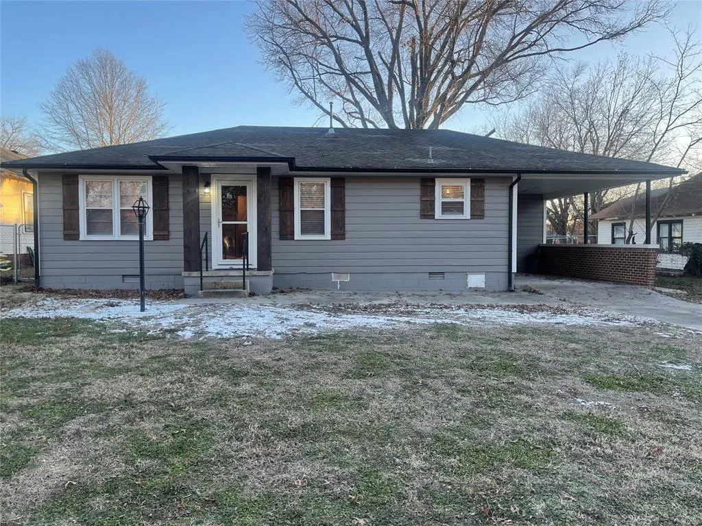 Front exterior — 316 W 7th Street, Wewoka, OK 74884