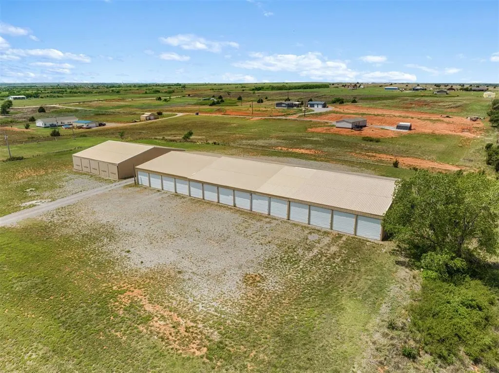 Photo 6 — 10277 N 2130 Road, Foss, OK 73647
