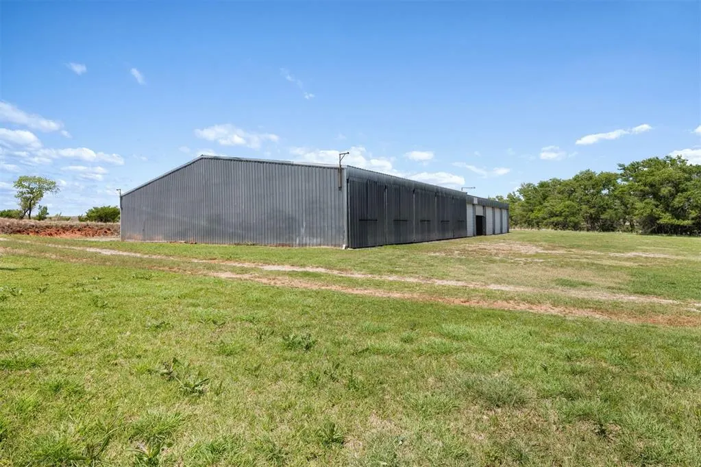 Photo 35 — 10277 N 2130 Road, Foss, OK 73647
