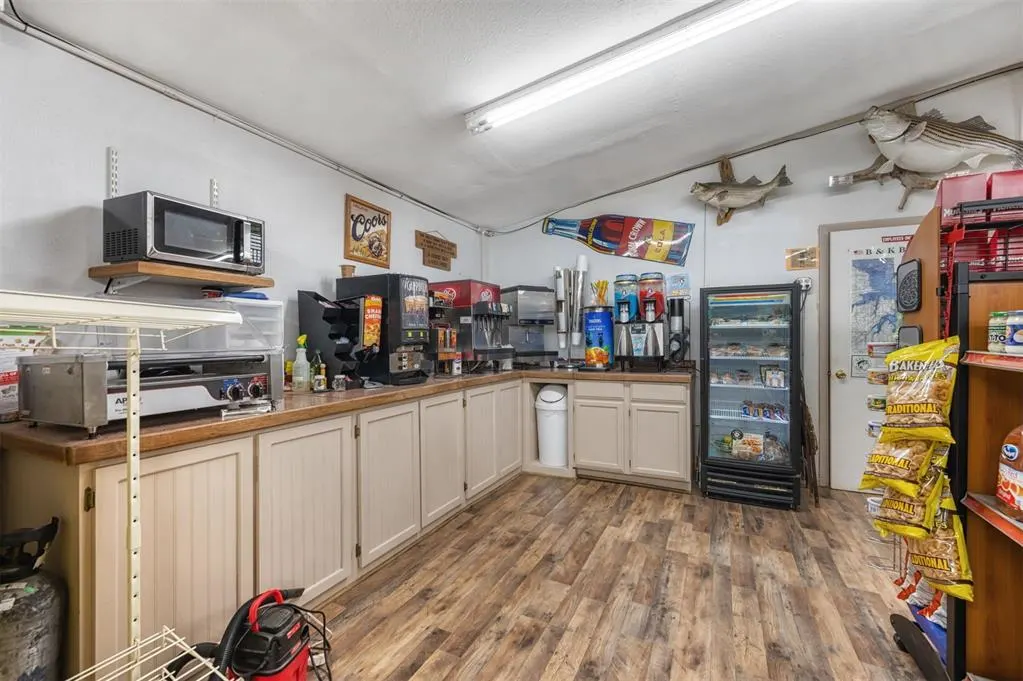 Photo 43 — 10277 N 2130 Road, Foss, OK 73647