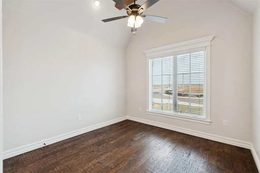 Photo 32 — 10704 NW 155th Street, Oklahoma City, OK 73078
