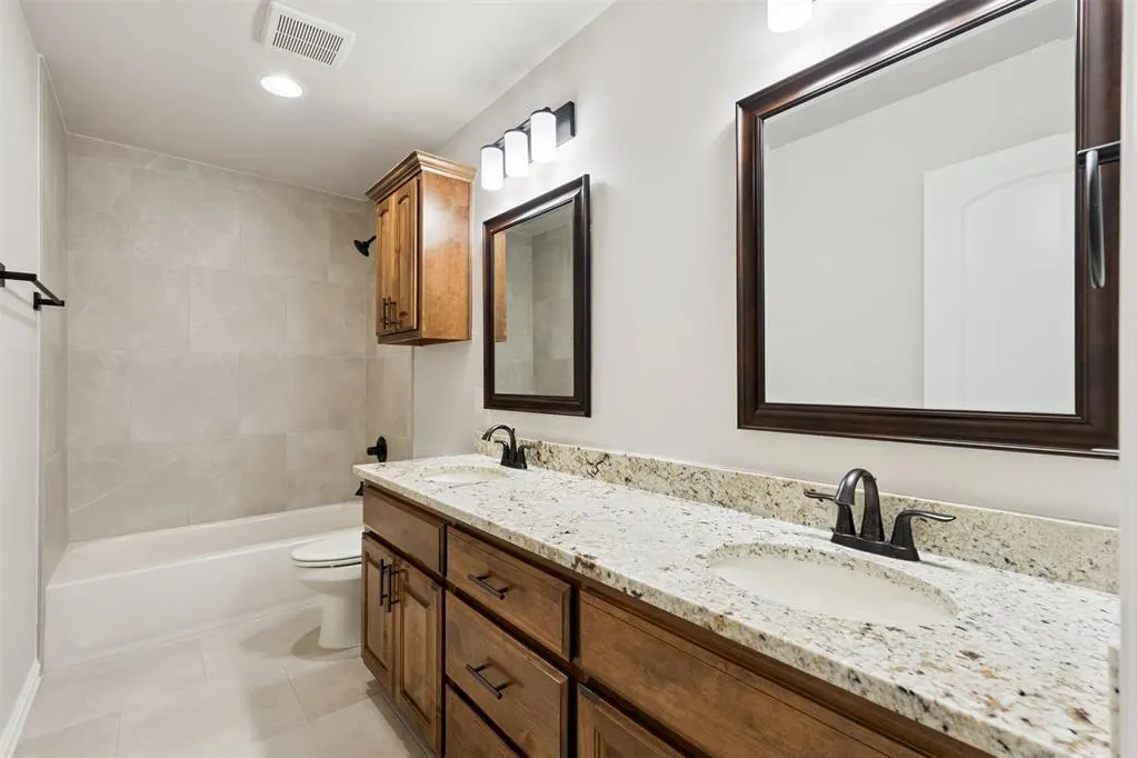 Photo 43 — 10704 NW 155th Street, Oklahoma City, OK 73078