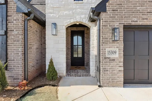 Photo 3 — 15309 Paterson Avenue, Oklahoma City, OK 73078