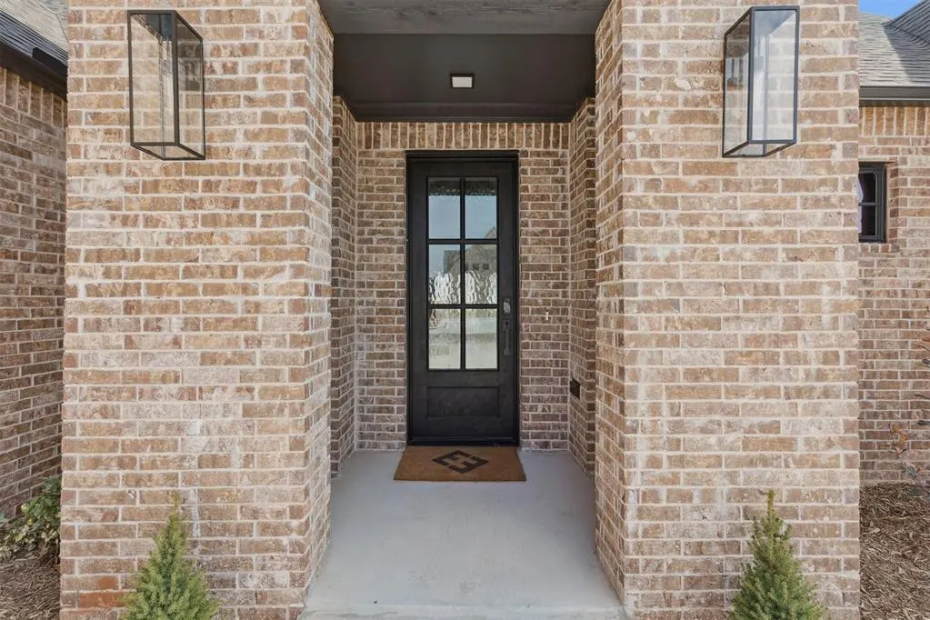 Photo 3 — 15708 Starlight Lane, Oklahoma City, OK 73078