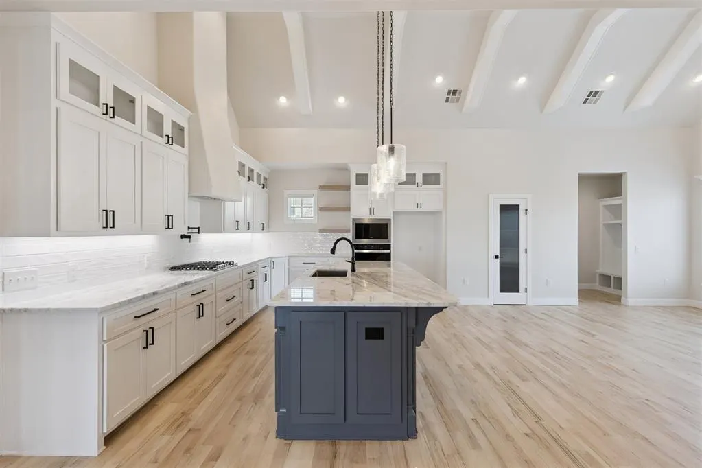 Photo 8 — 15708 Starlight Lane, Oklahoma City, OK 73078