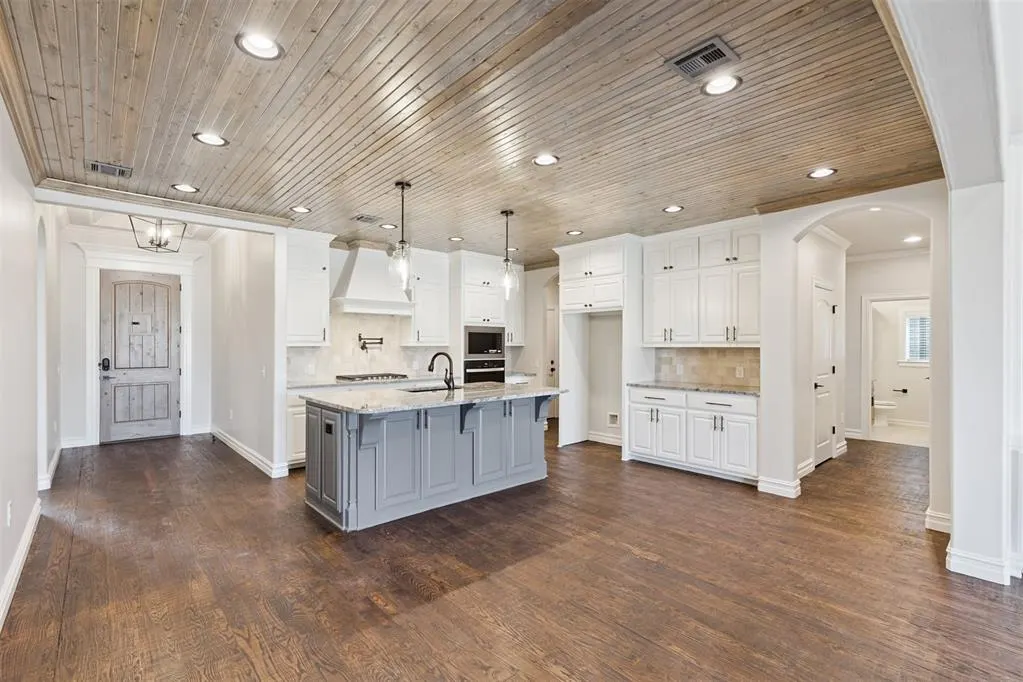 Photo 9 — 15505 Starlight Lane, Oklahoma City, OK 73078