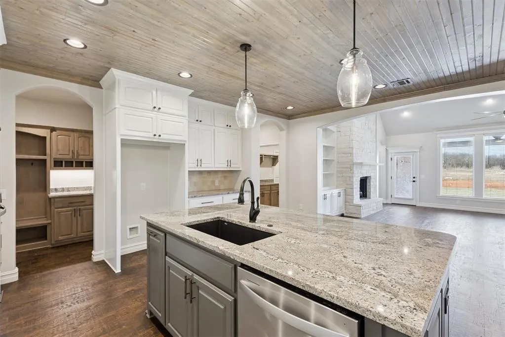 Photo 12 — 15505 Starlight Lane, Oklahoma City, OK 73078