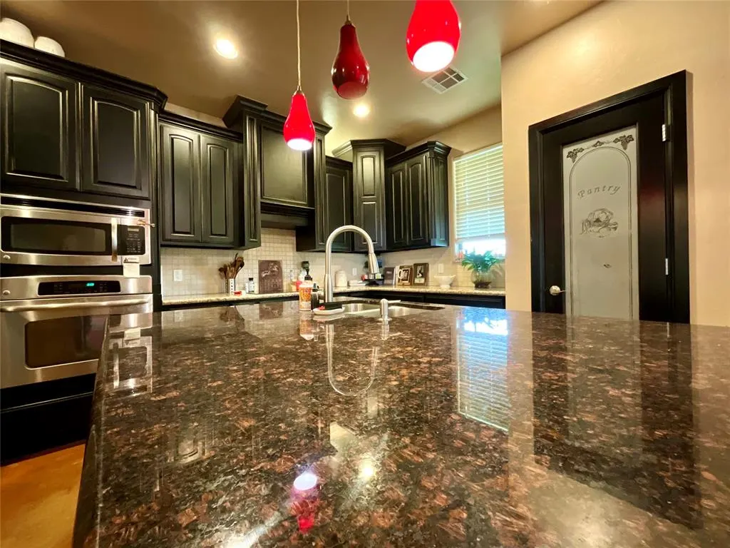 Photo 5 — 16175 Silver Run Drive, Choctaw, OK 73020