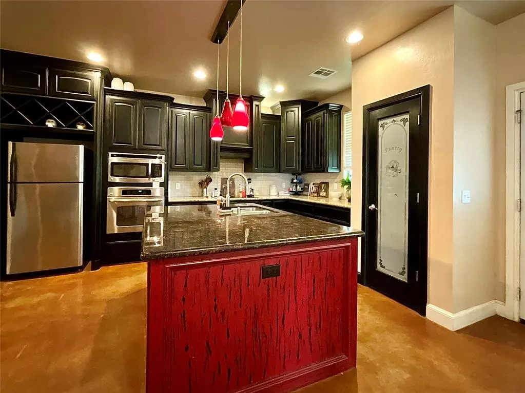 Photo 6 — 16175 Silver Run Drive, Choctaw, OK 73020