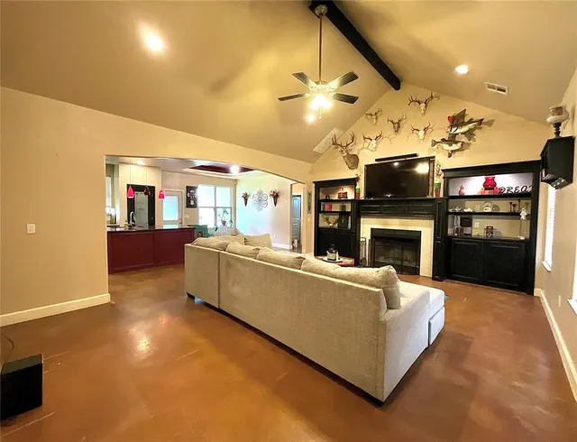 Photo 2 — 16175 Silver Run Drive, Choctaw, OK 73020