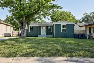 Sold home at 737 NW 89th Street