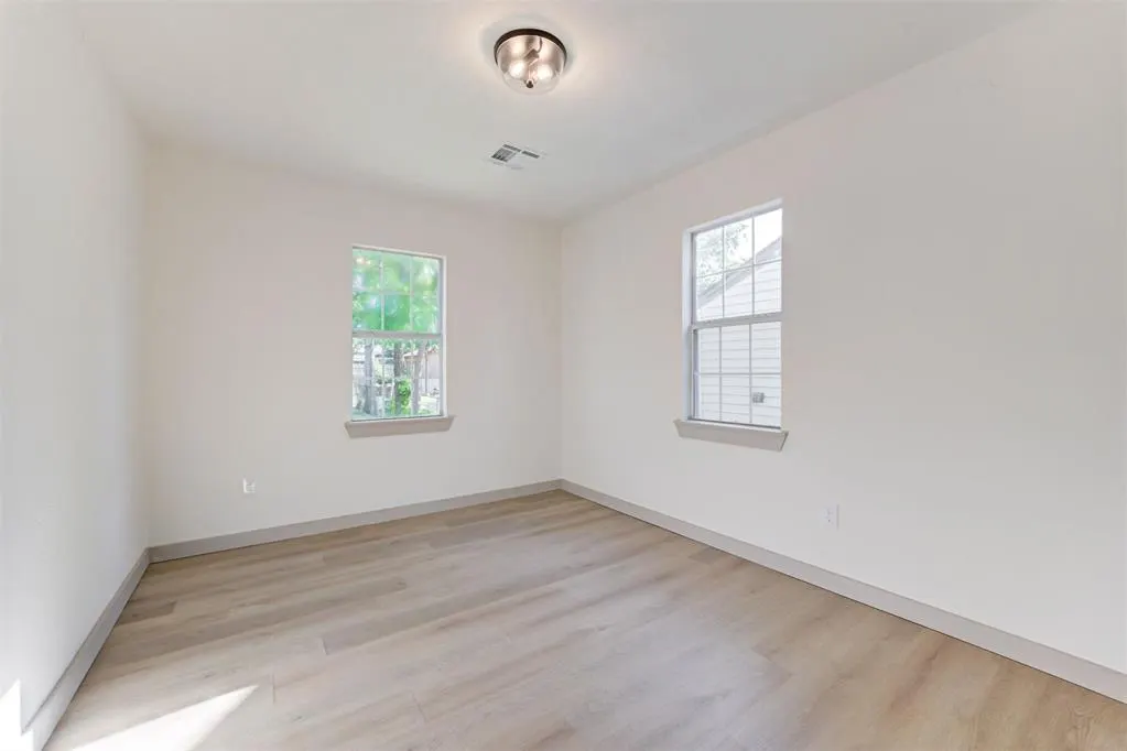 Photo 30 — 737 NW 89th Street, Oklahoma City, OK 73114