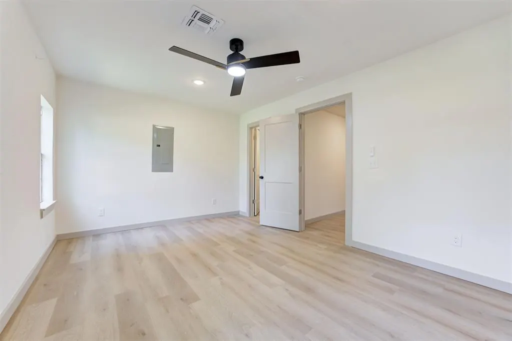 Photo 34 — 737 NW 89th Street, Oklahoma City, OK 73114