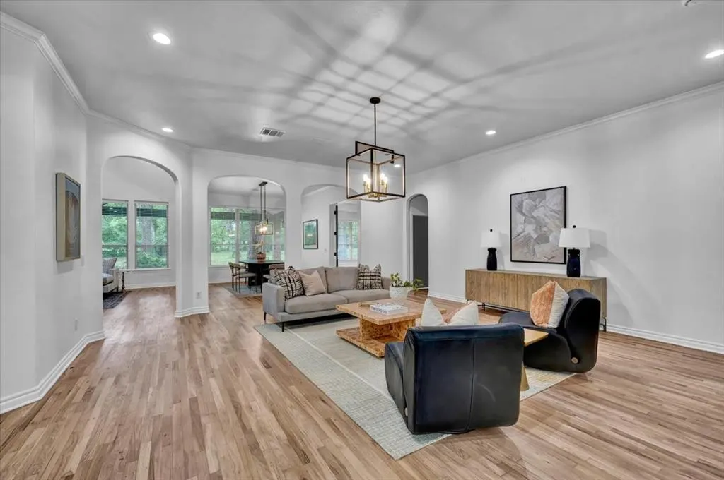Photo 4 — 4800 NE 84th Avenue, Norman, OK 73026