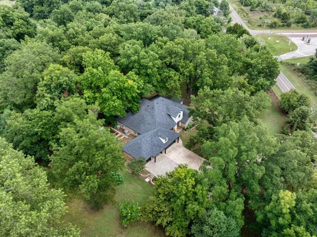 Photo 43 — 4800 NE 84th Avenue, Norman, OK 73026