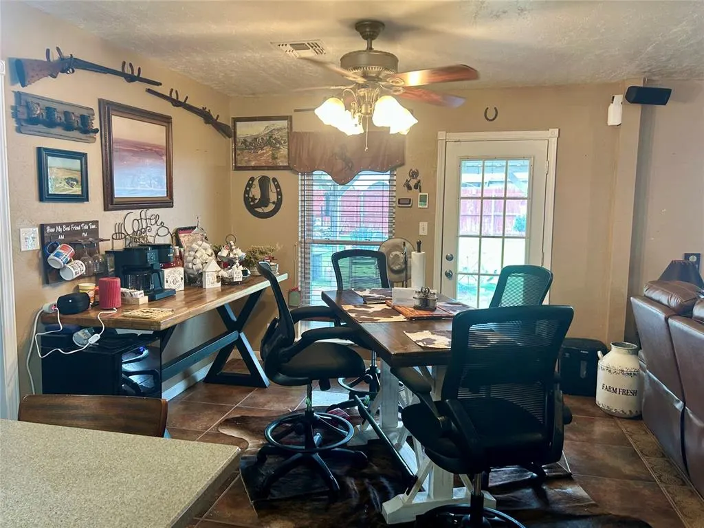 Photo 11 — 101 Rowsey, Elk City, OK 73644