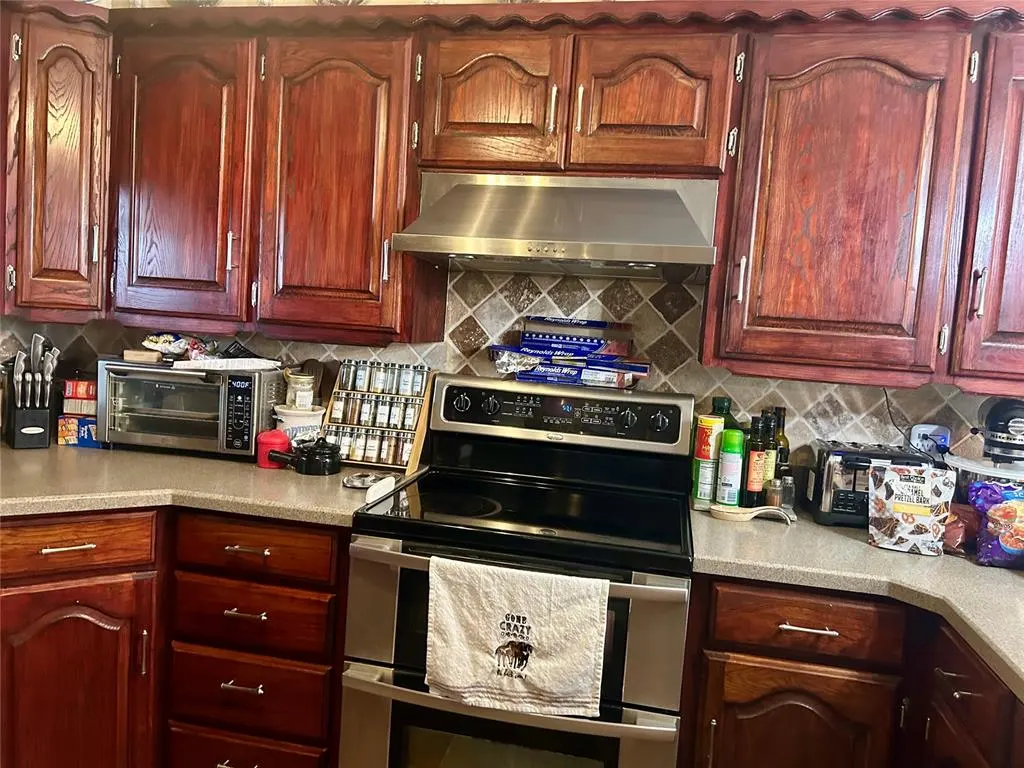 Photo 21 — 101 Rowsey, Elk City, OK 73644