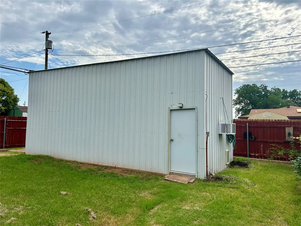 Photo 30 — 101 Rowsey, Elk City, OK 73644