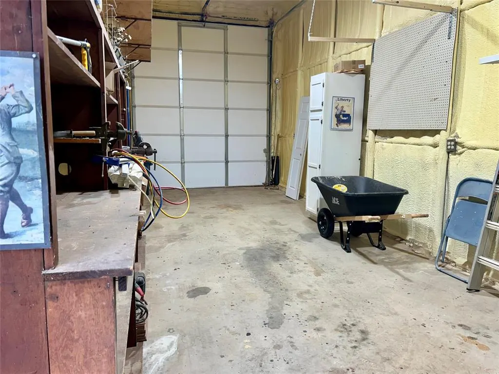 Photo 31 — 101 Rowsey, Elk City, OK 73644