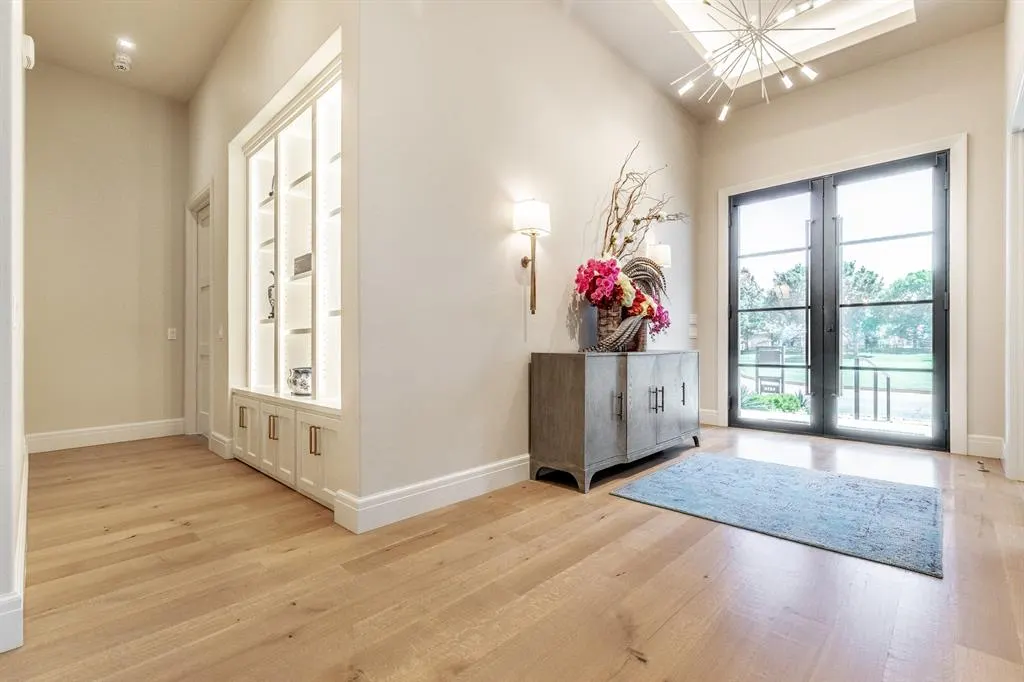 Photo 9 — 5816 Oliver Court, Oklahoma City, OK 73142