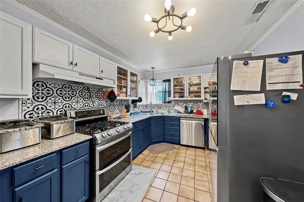 Photo 7 — 5505 S Villa Avenue, Oklahoma City, OK 73119
