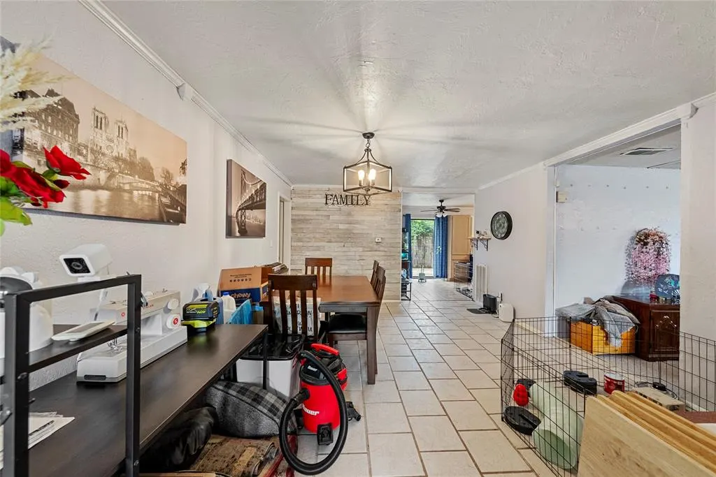 Photo 10 — 5505 S Villa Avenue, Oklahoma City, OK 73119