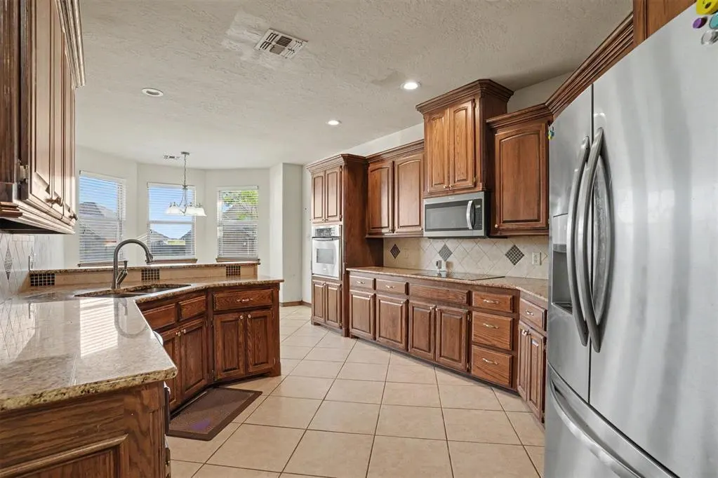 Photo 14 — 1504 SW Brentwood Boulevard, Lawton, OK 73505