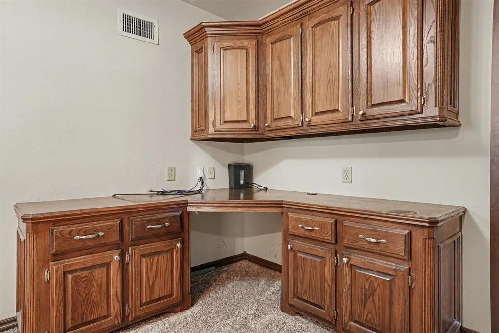Photo 41 — 1504 SW Brentwood Boulevard, Lawton, OK 73505