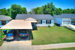 Sold home at 2921 SW 48th Street