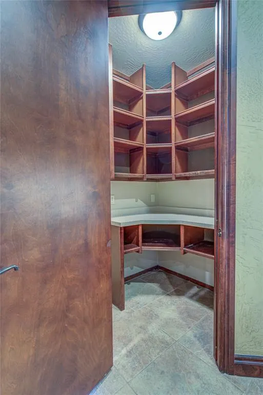 Photo 15 — 12509 St Lukes Lane, Oklahoma City, OK 73142