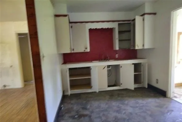 Photo 3 — 707 W 9th Street, Kiowa, OK 74553