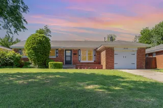 Sold home at 3032 NW 67th Street
