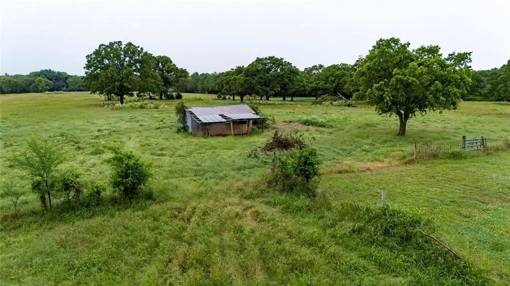Photo 10 — 42501 Garretts Lake Road, Shawnee, OK 74804