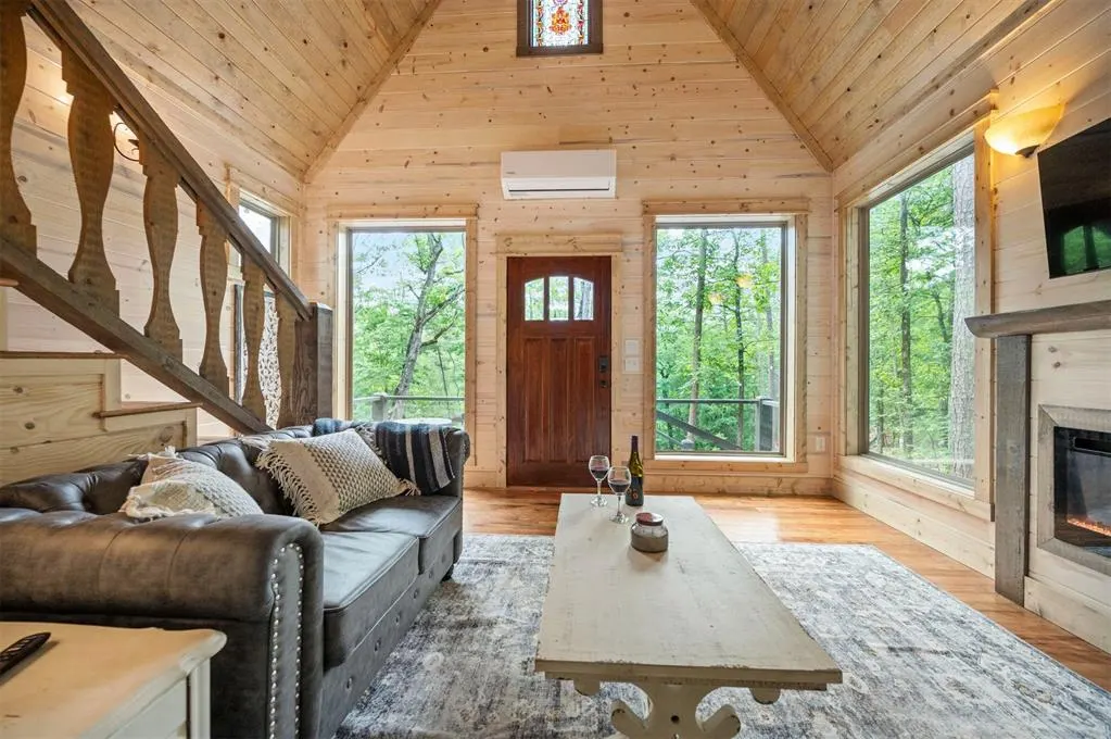 Photo 14 — 123 Sherwood Forest Lane, Broken Bow, OK 74728